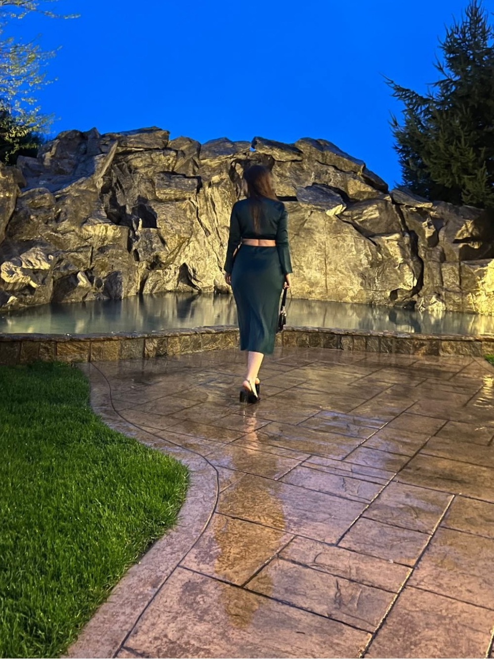 WAYF Emerald Green Open Back Midi Dress | Size Small | Wedding Guest